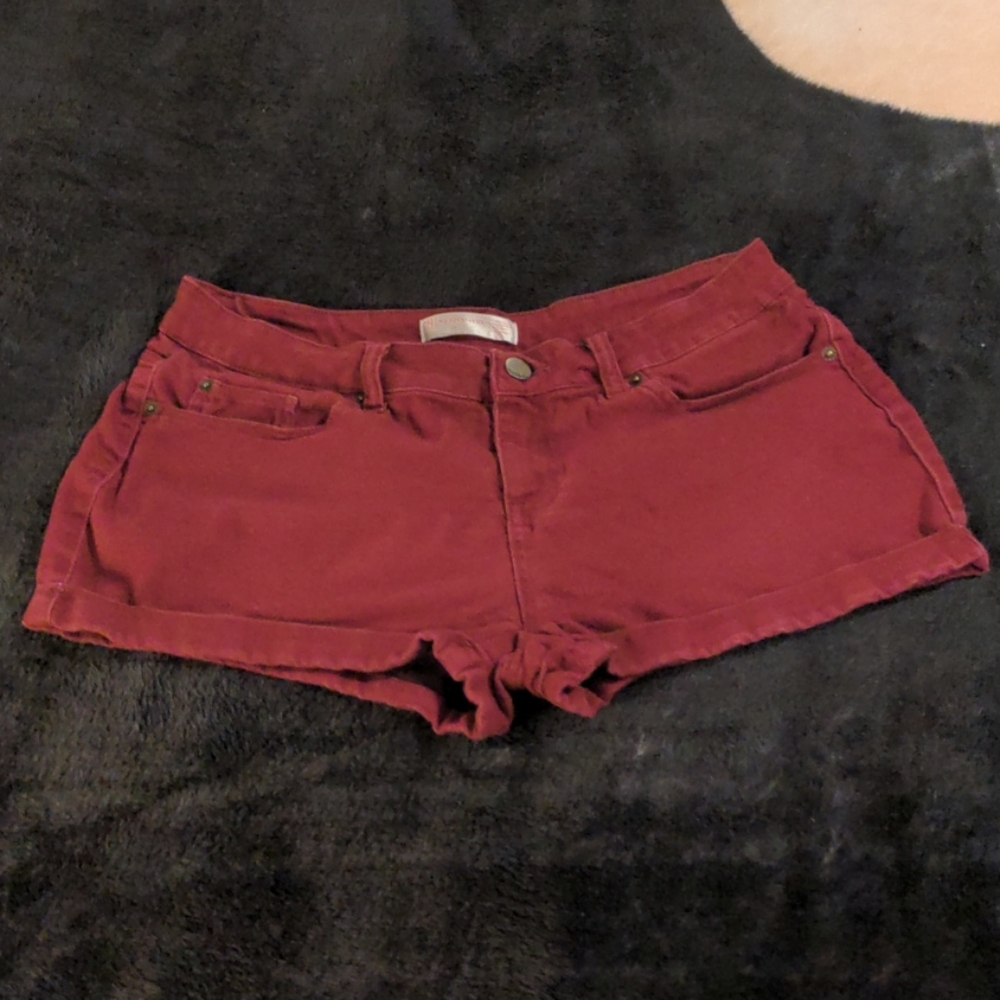 NoBo Maroon Low-rise Shorts
